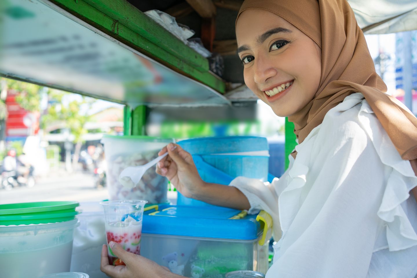 Strategi Bertahan UMKM F&B Indonesia di Tengah Tantangan Ekonomi