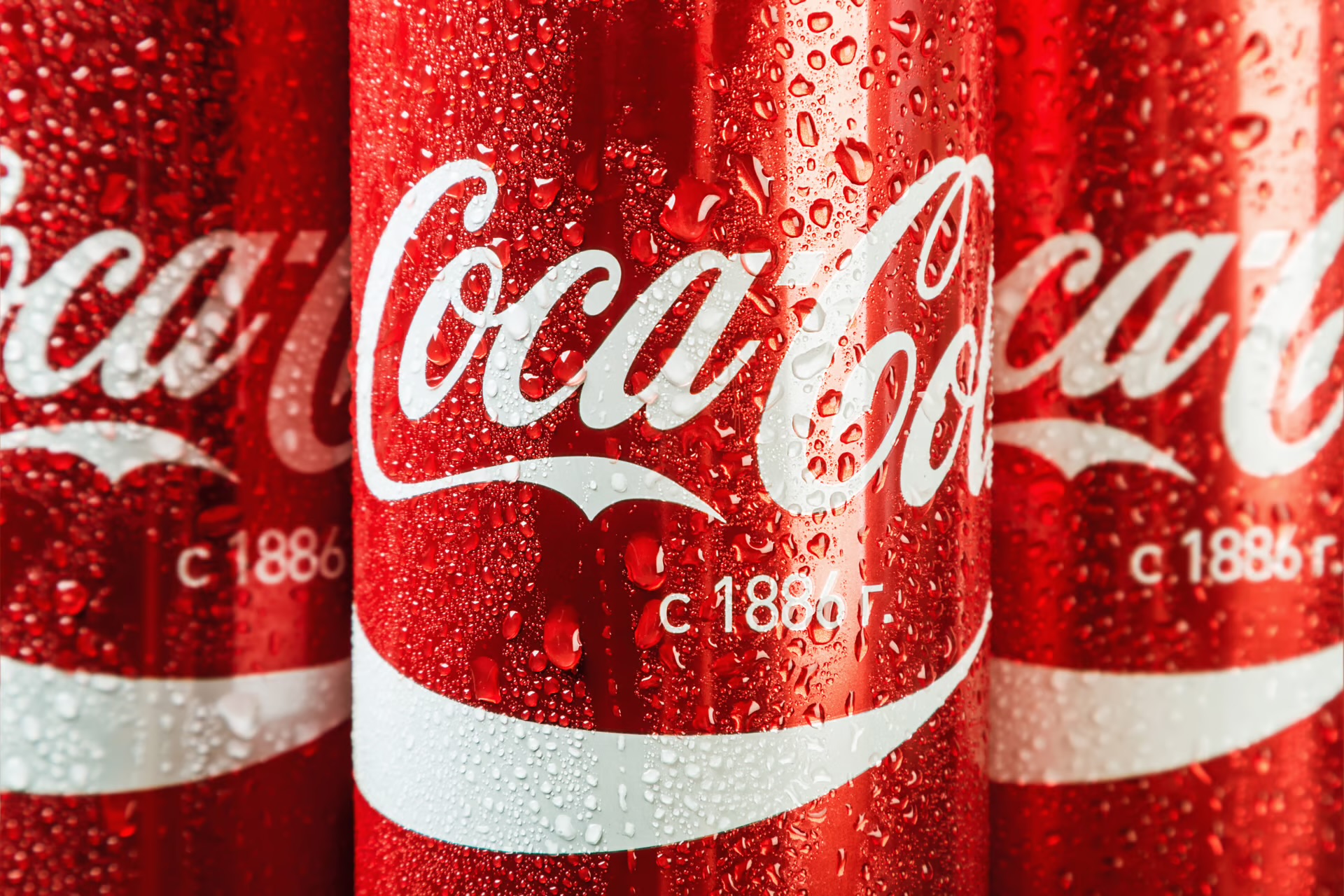 Coca-Cola: Dari Apotek Atlanta hingga Globalisasi Rasa